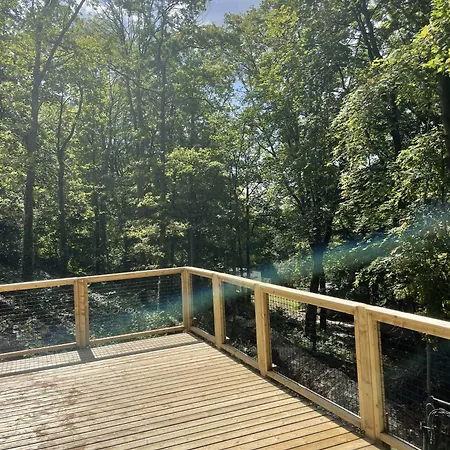 Camping Le Mont Cesar Gouvieux Extérieur photo
